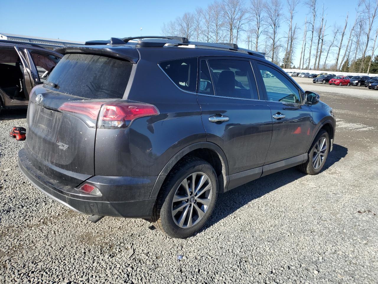 2017 Toyota RAV 4 - Image 3