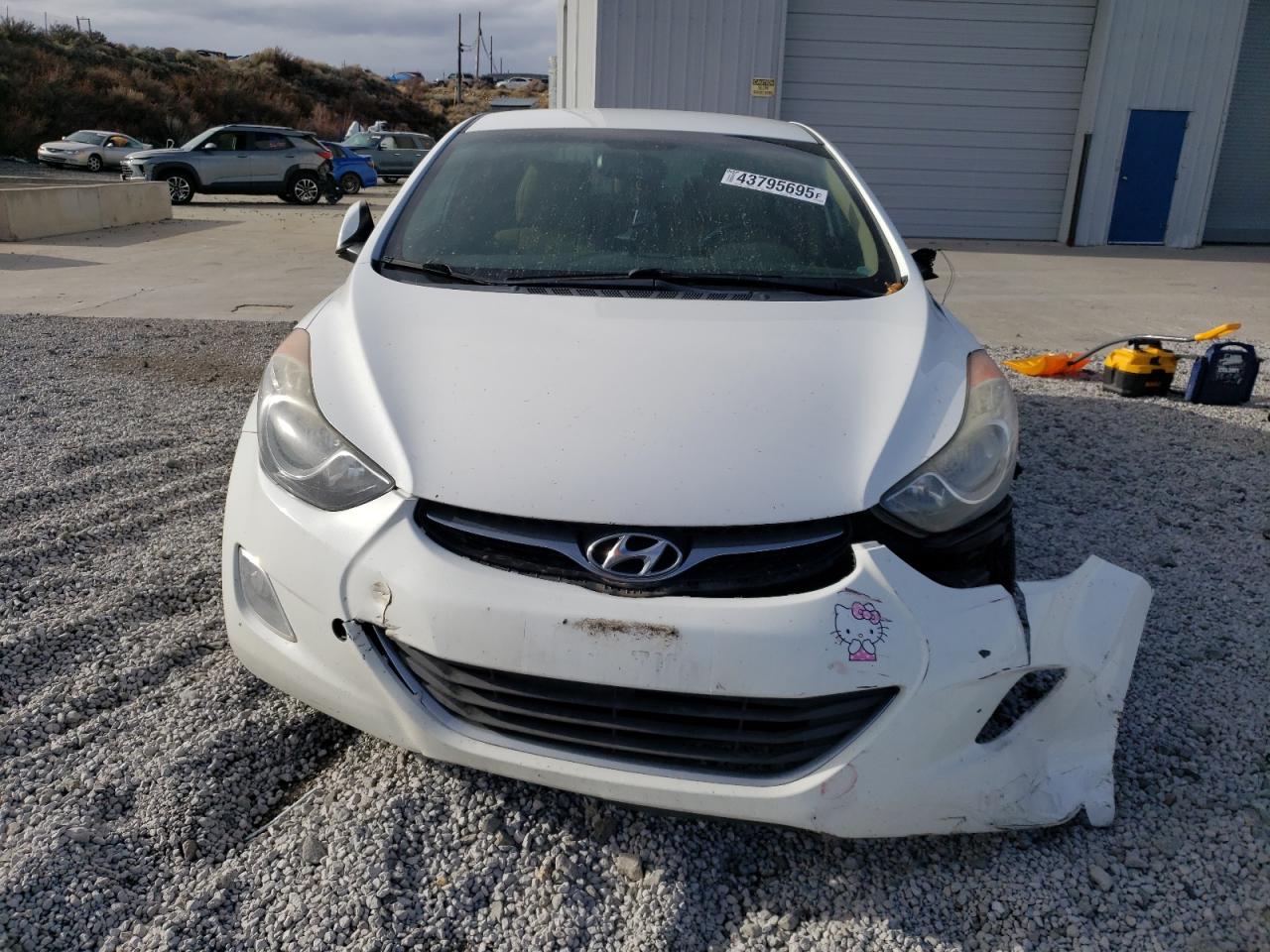2013 Hyundai Elantra - Image 5