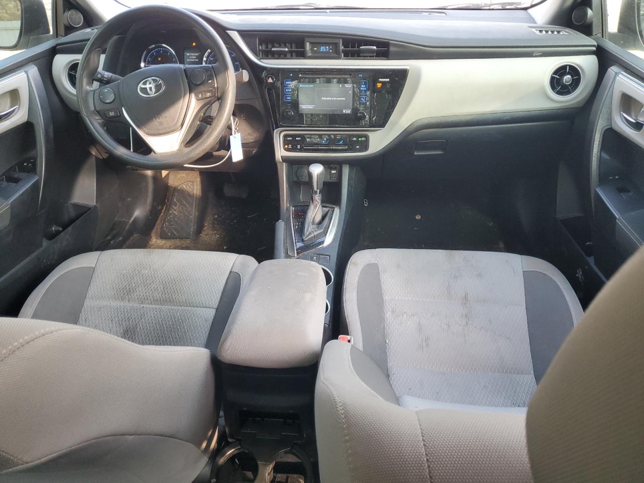 2017 Toyota Corolla - Image 8