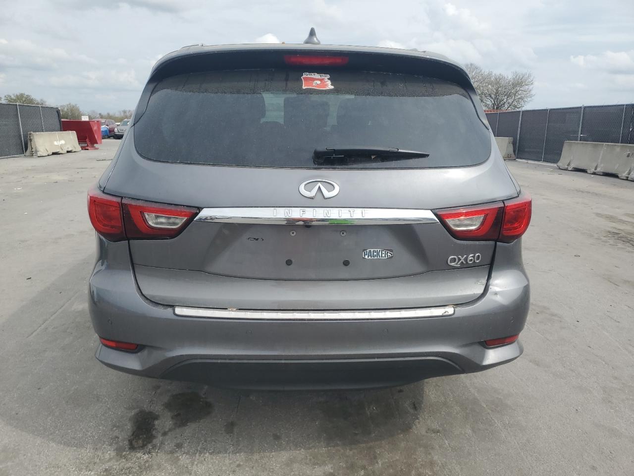 2017 Infiniti QX60 - Image 6