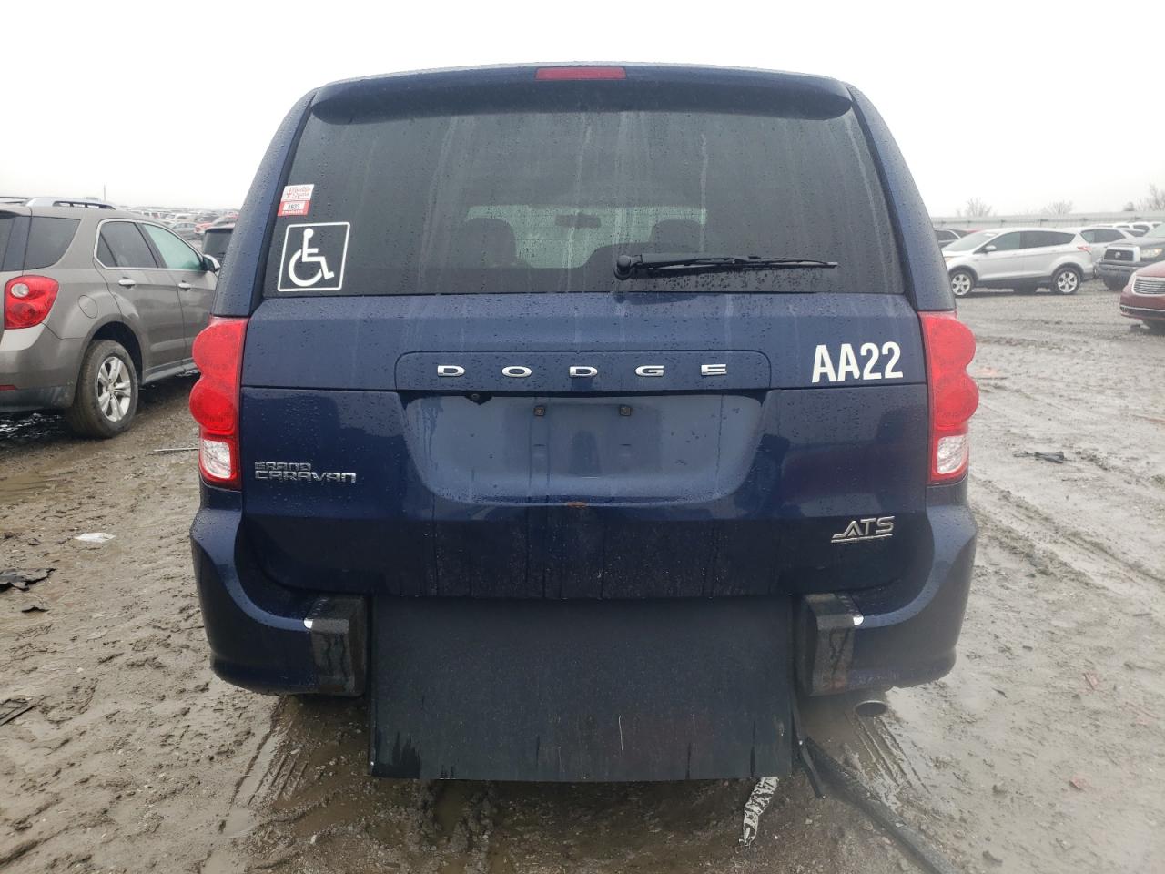 2017 Dodge Caravan - Image 6