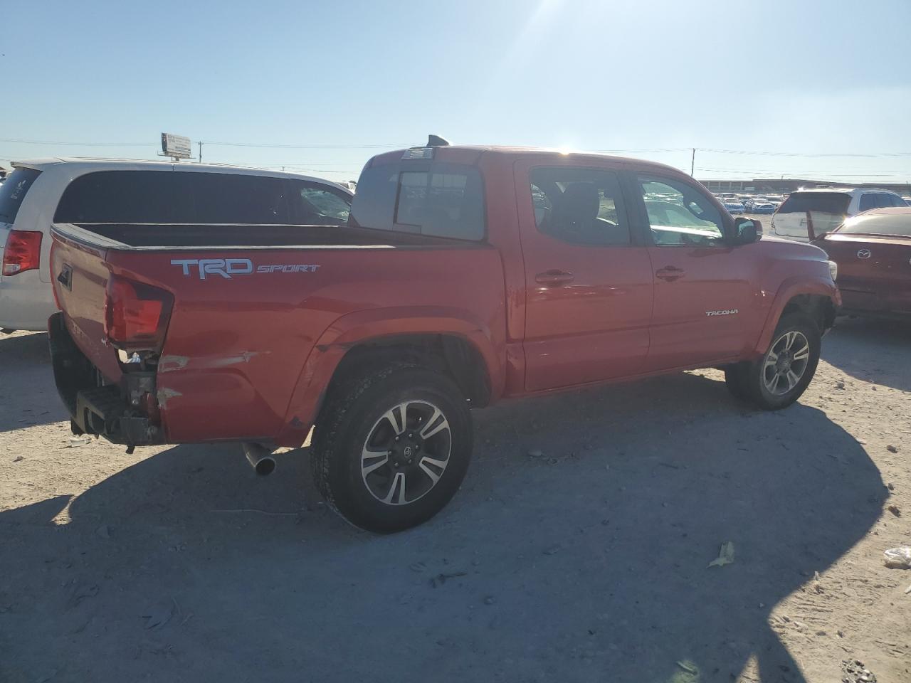 2018 Toyota Tacoma - Image 3