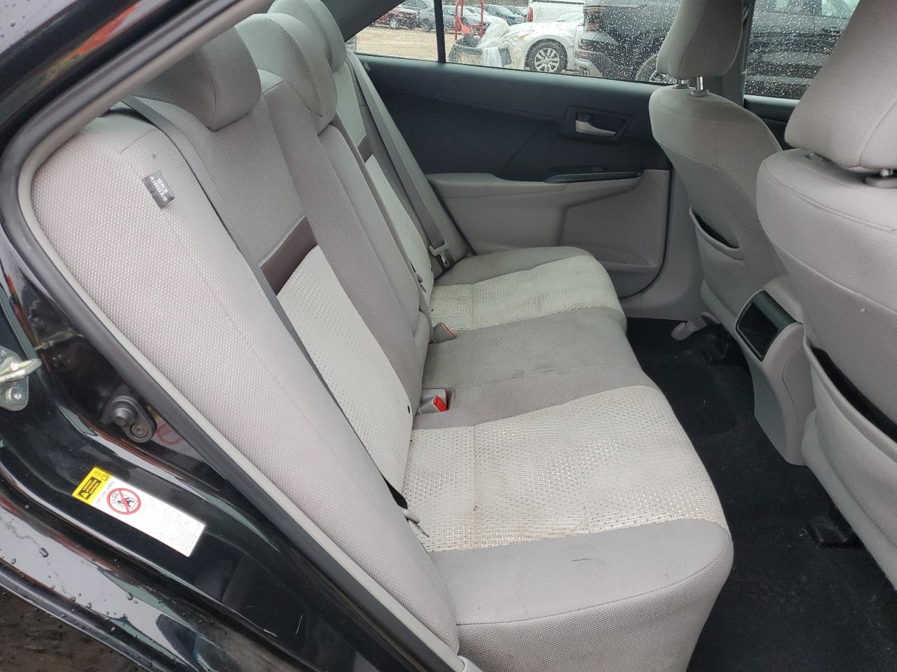 2014 Toyota Camry - Image 10