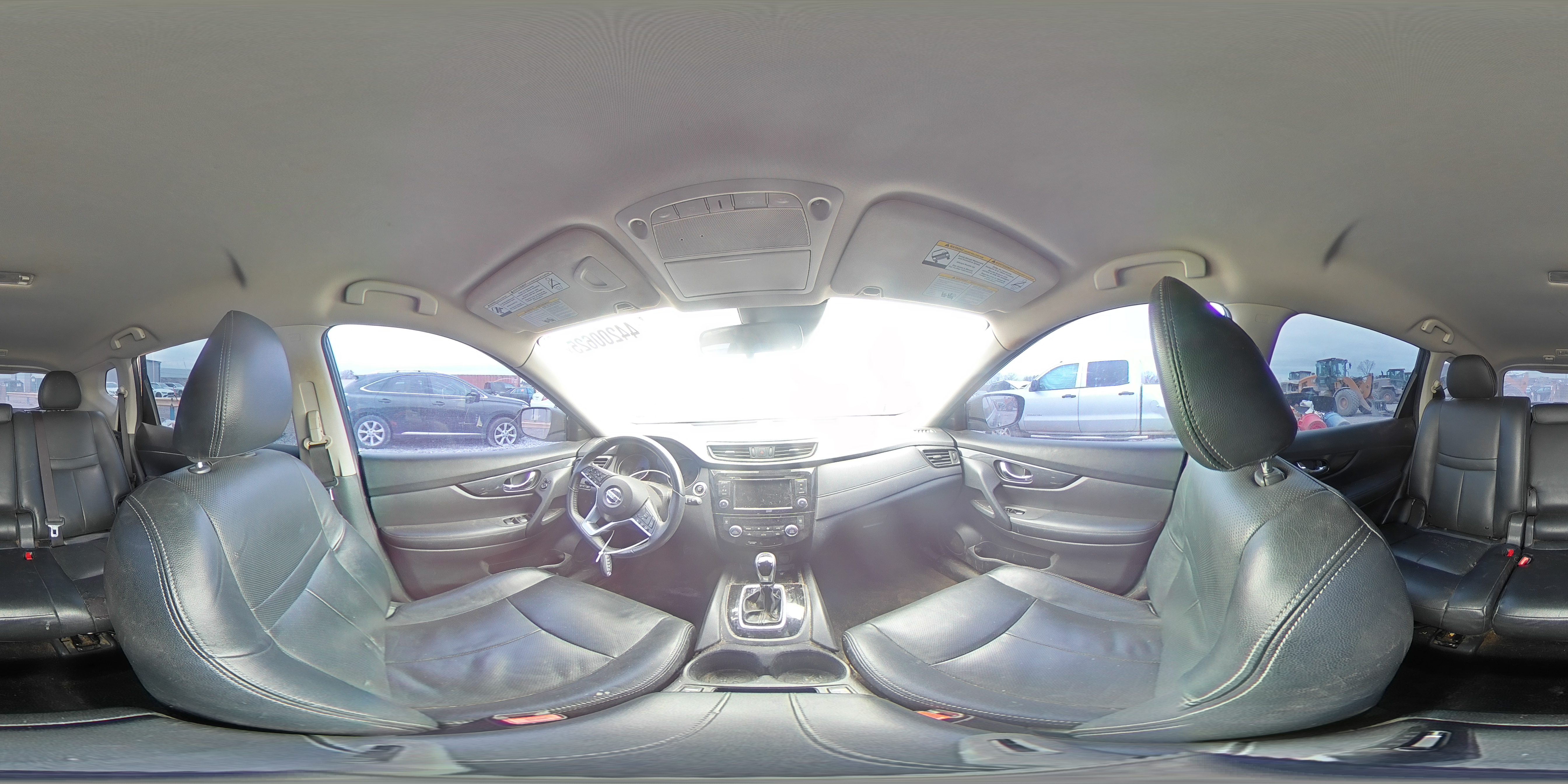 2020 Nissan Rogue - Image 15