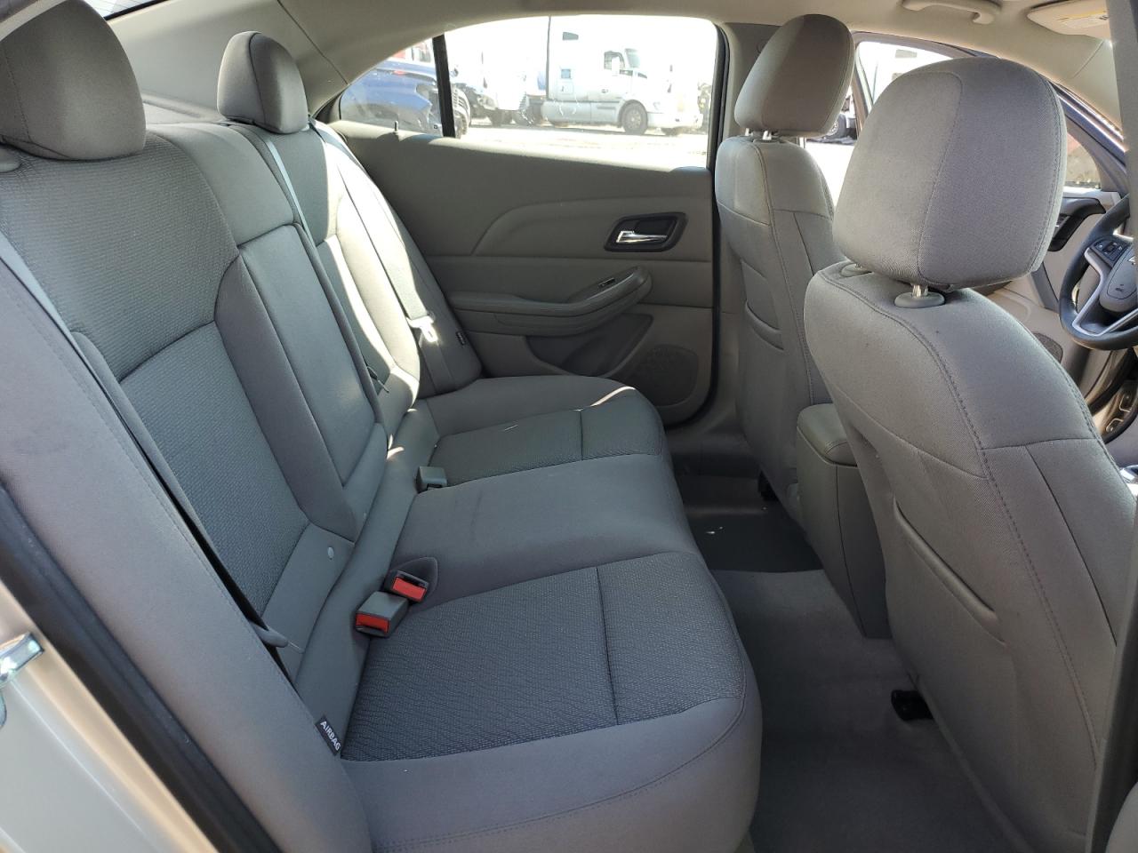 2014 Chevrolet Malibu - Image 10