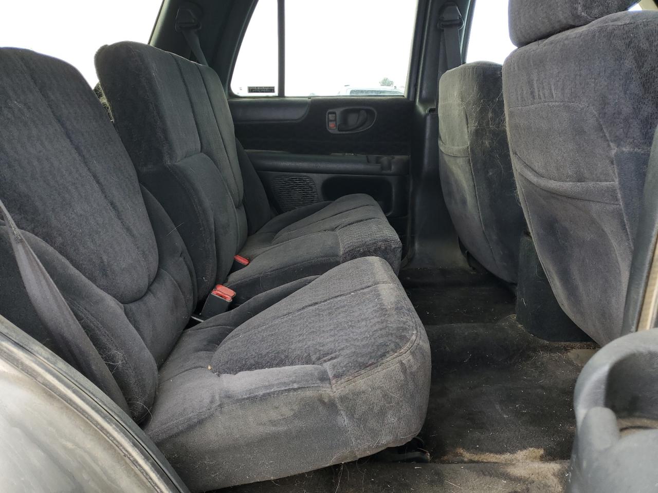 2001 GMC Jimmy - Image 12