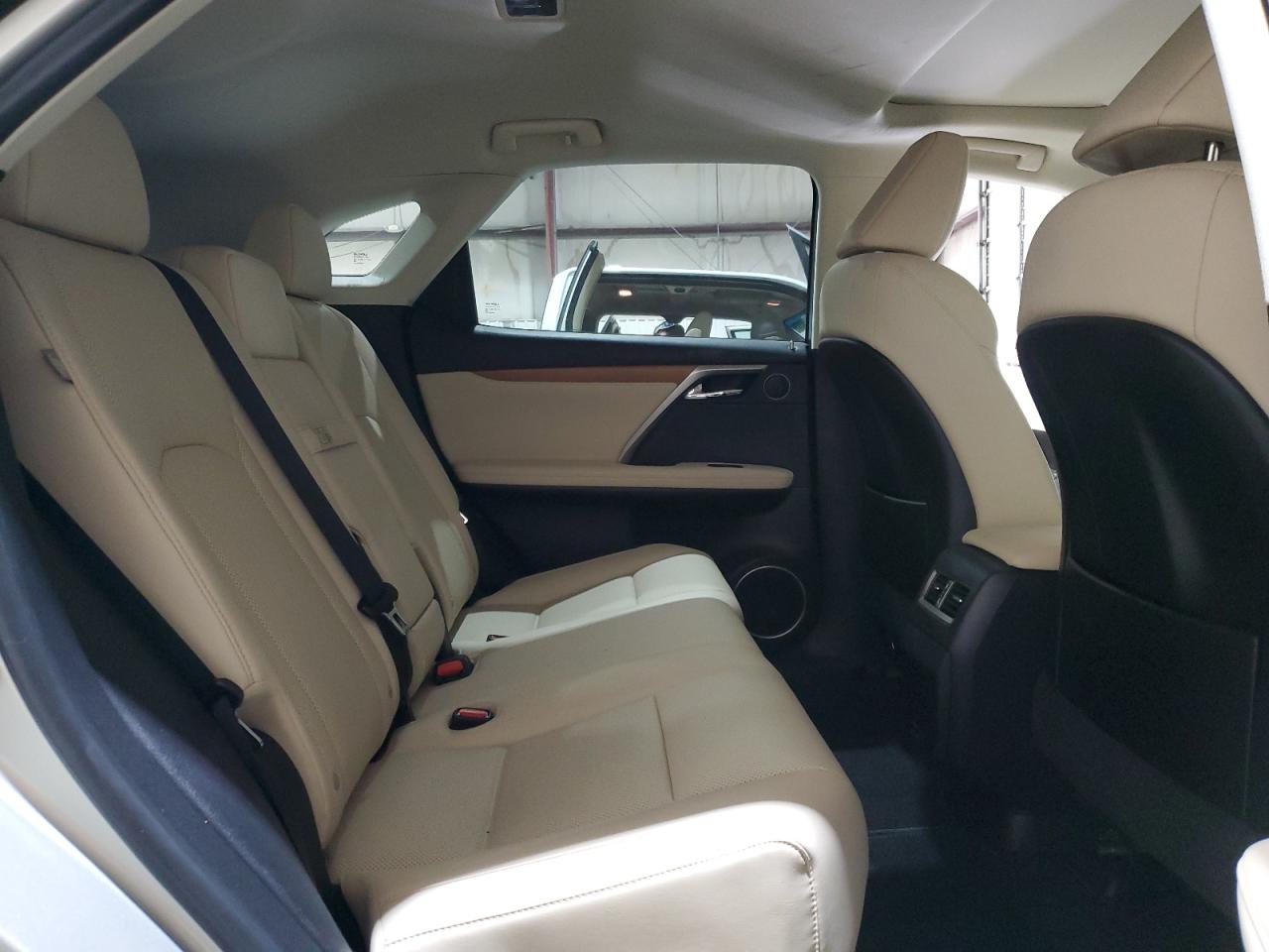 2021 Lexus RX - Image 11