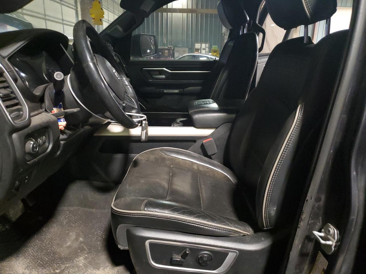 2019 RAM 1500 - Image 7