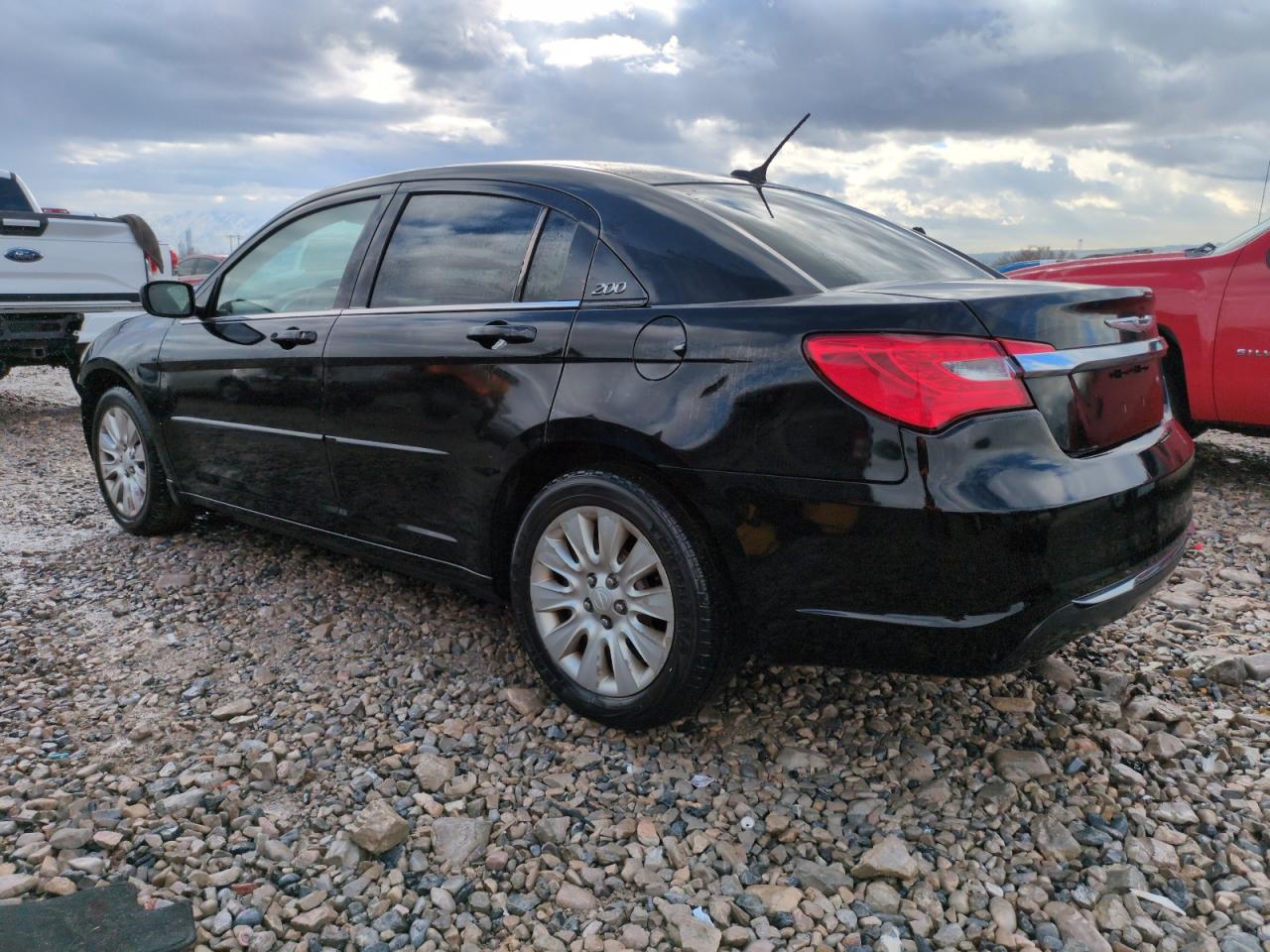 2012 Chrysler 200 - Image 2