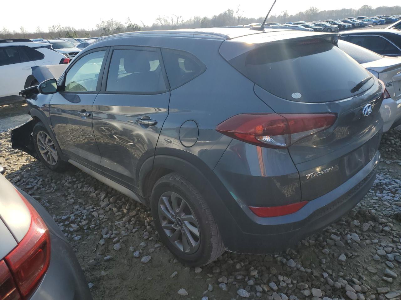 2017 Hyundai Tucson - Image 2