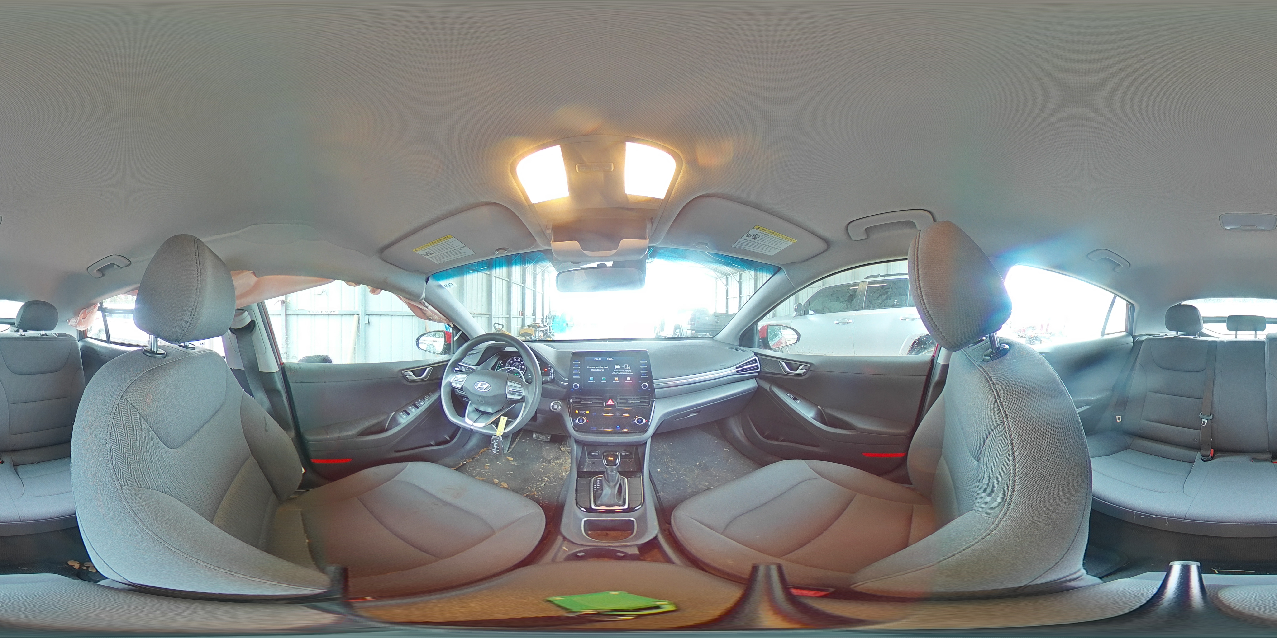 2020 Hyundai IONIQ - Image 13