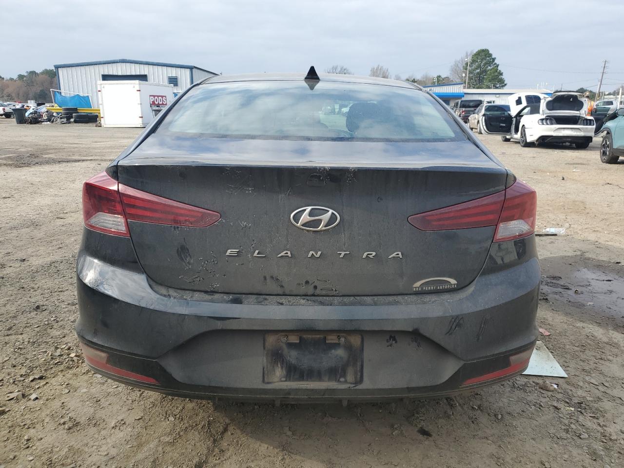 2020 Hyundai Elantra - Image 6