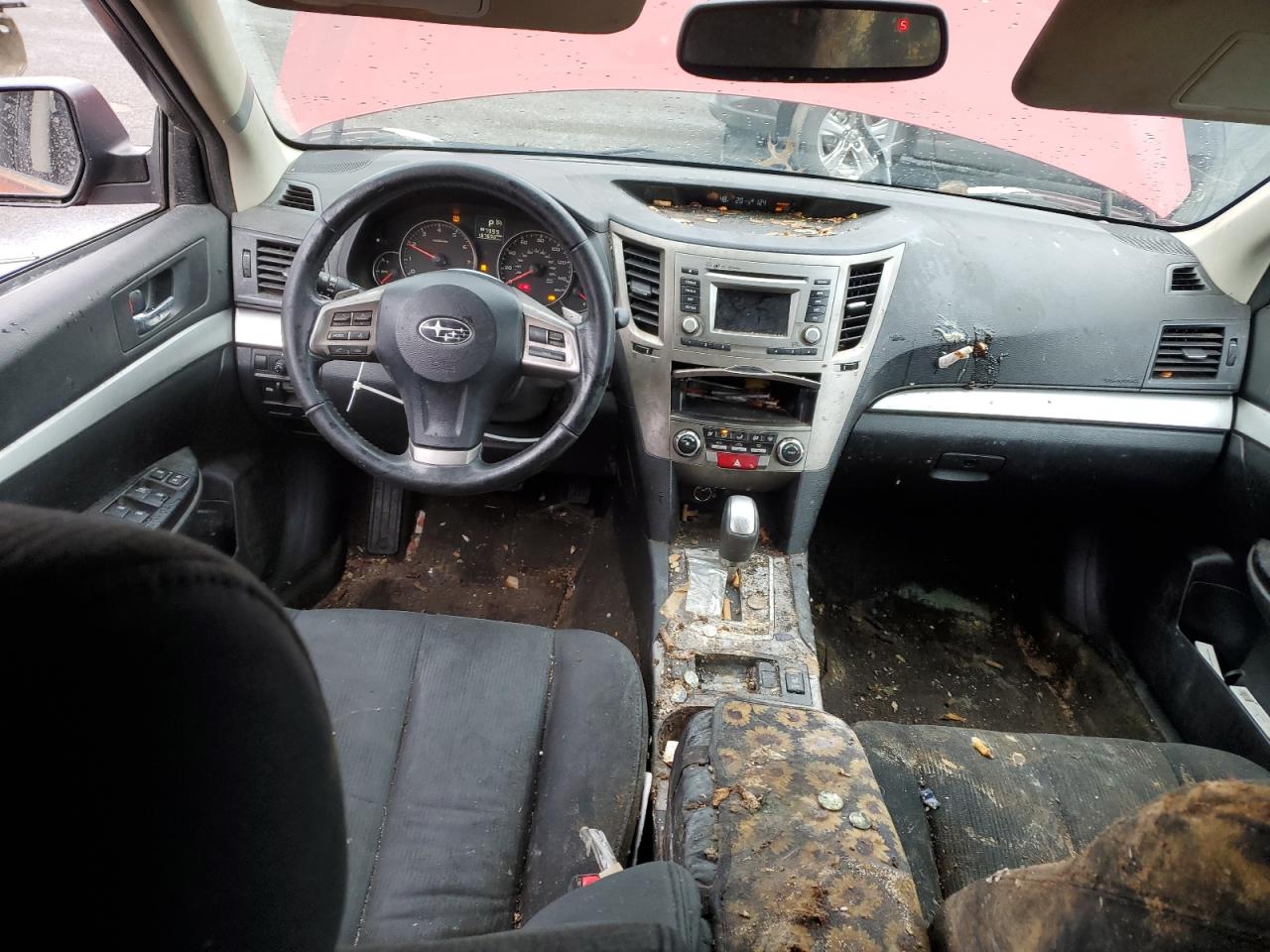 2014 Subaru Outback - Image 8