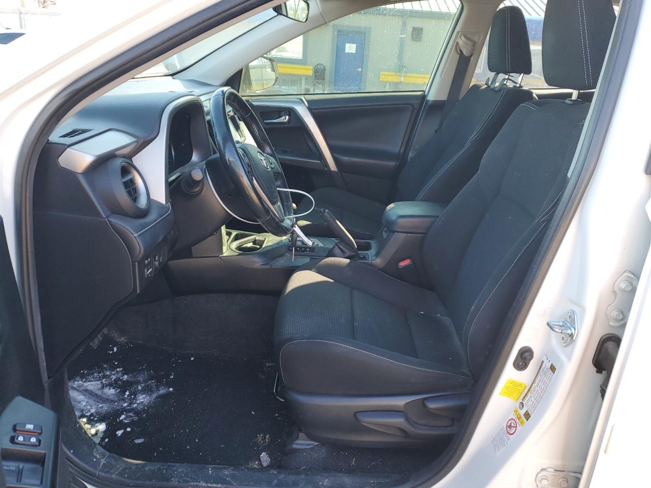 JTMWFREV4HD102469 TOYOTA RAV4 2017