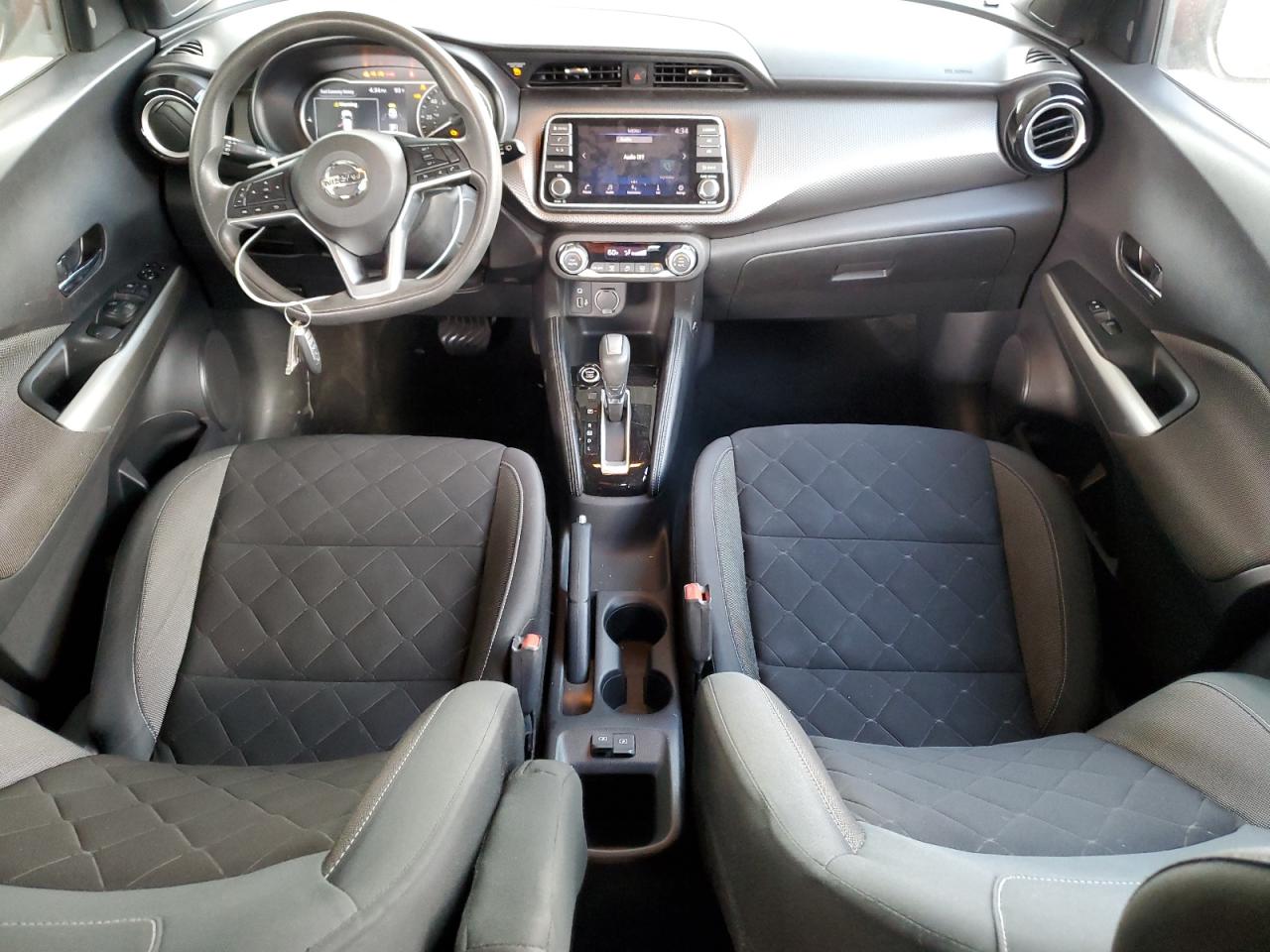 2020 Nissan Kicks - Image 8