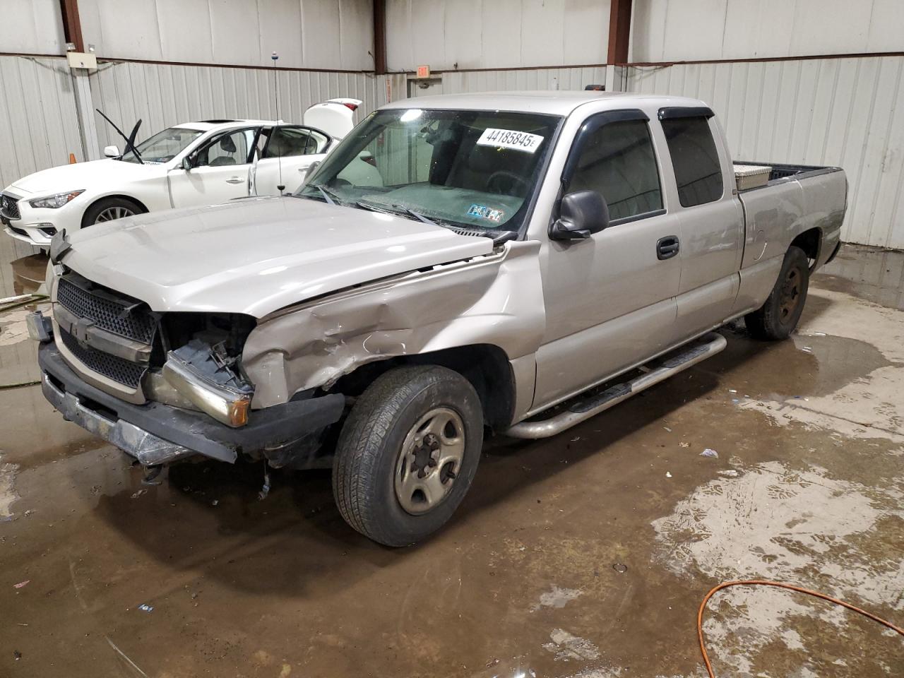 2004 Chevrolet Silverado - Image 1