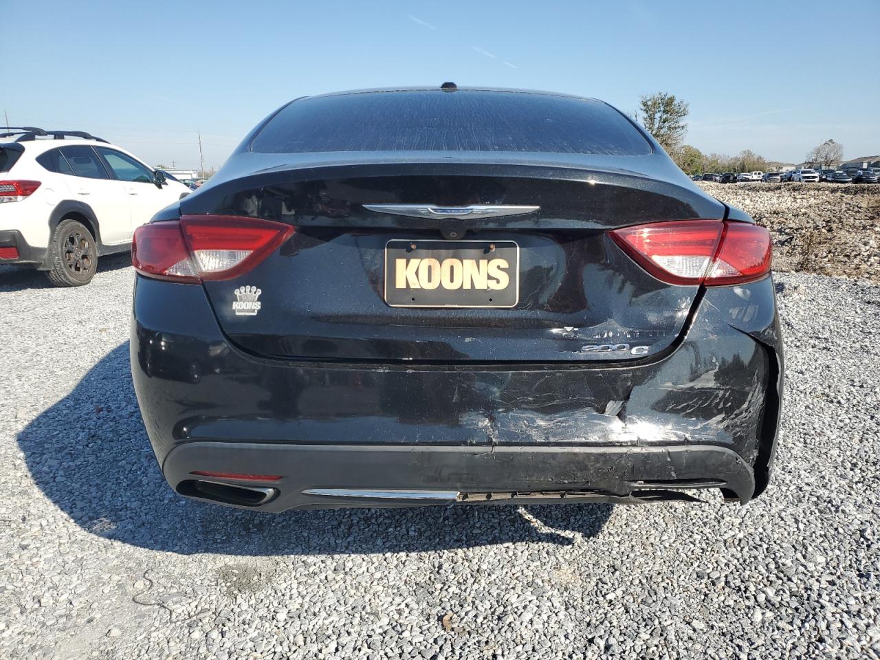 2015 Chrysler 200 - Image 6