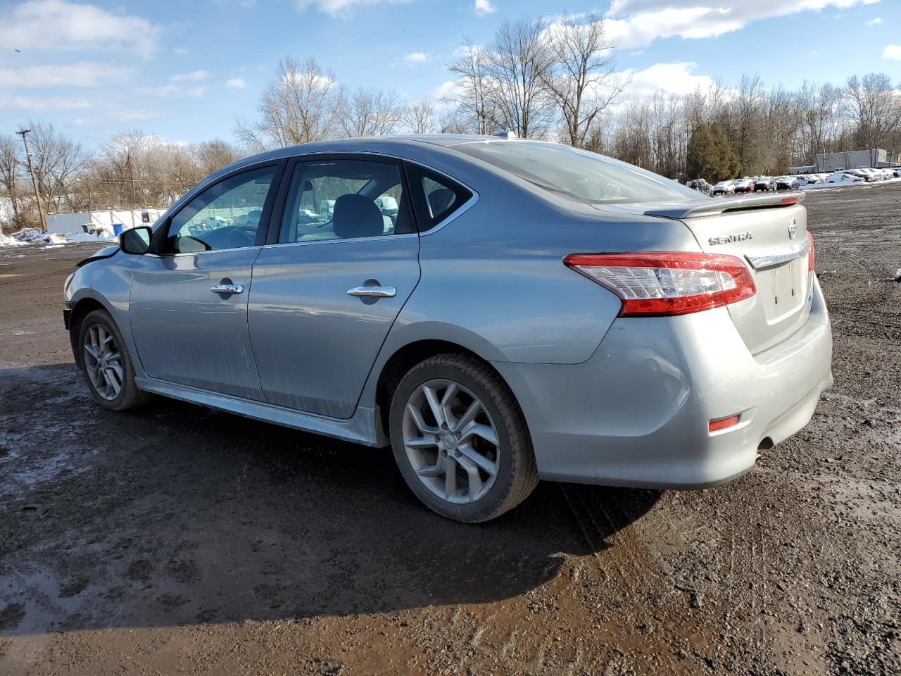 2014 Nissan Sentra - Image 2