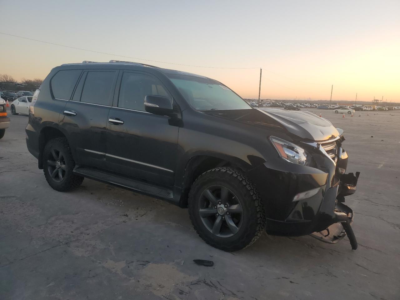 2016 Lexus GX - Image 4