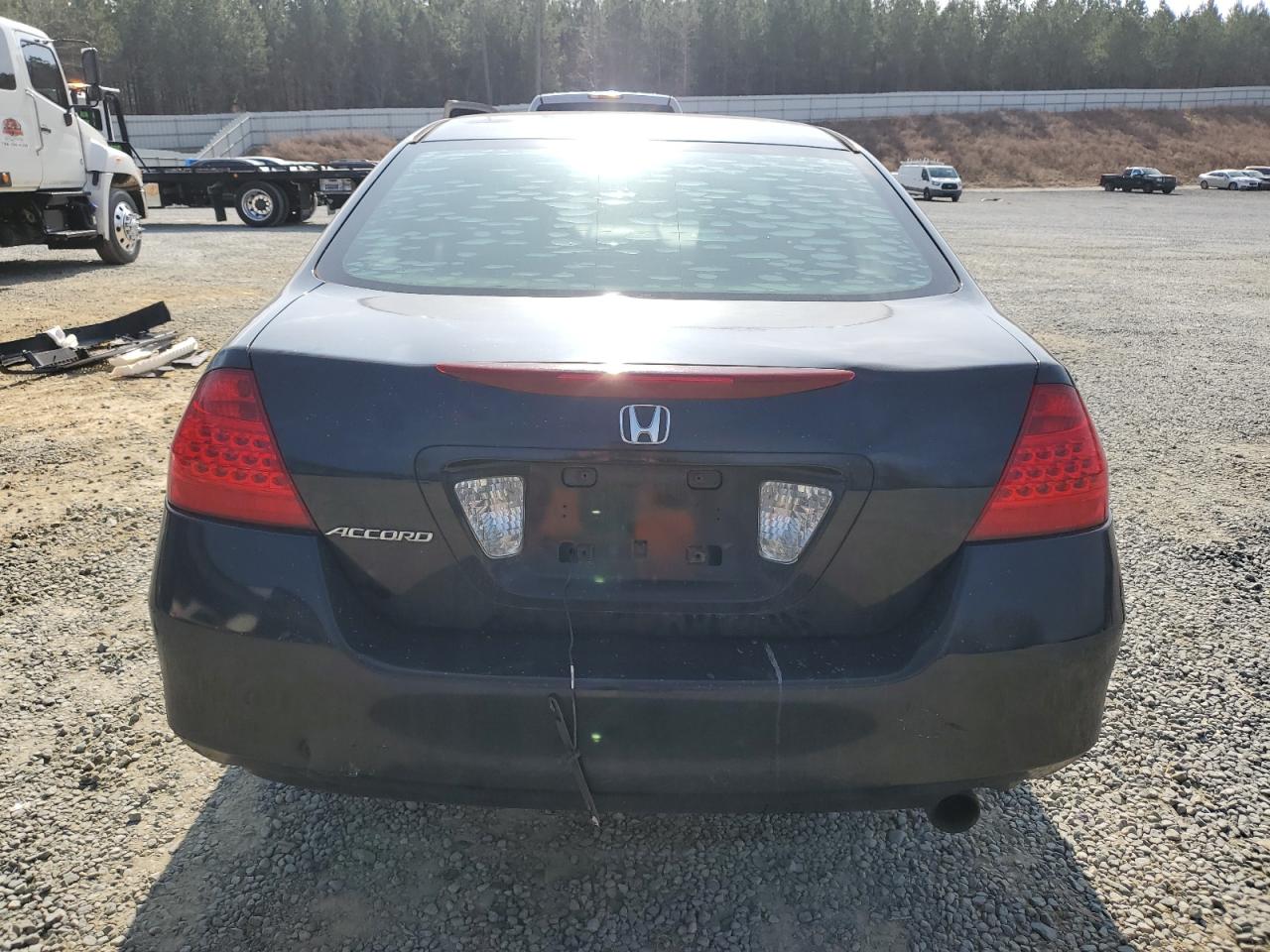 2006 Honda Accord - Image 6