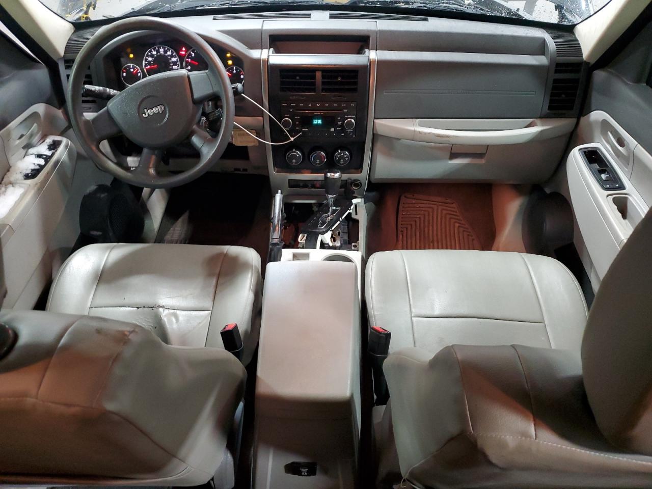 2008 Jeep Liberty (North America) - Image 8
