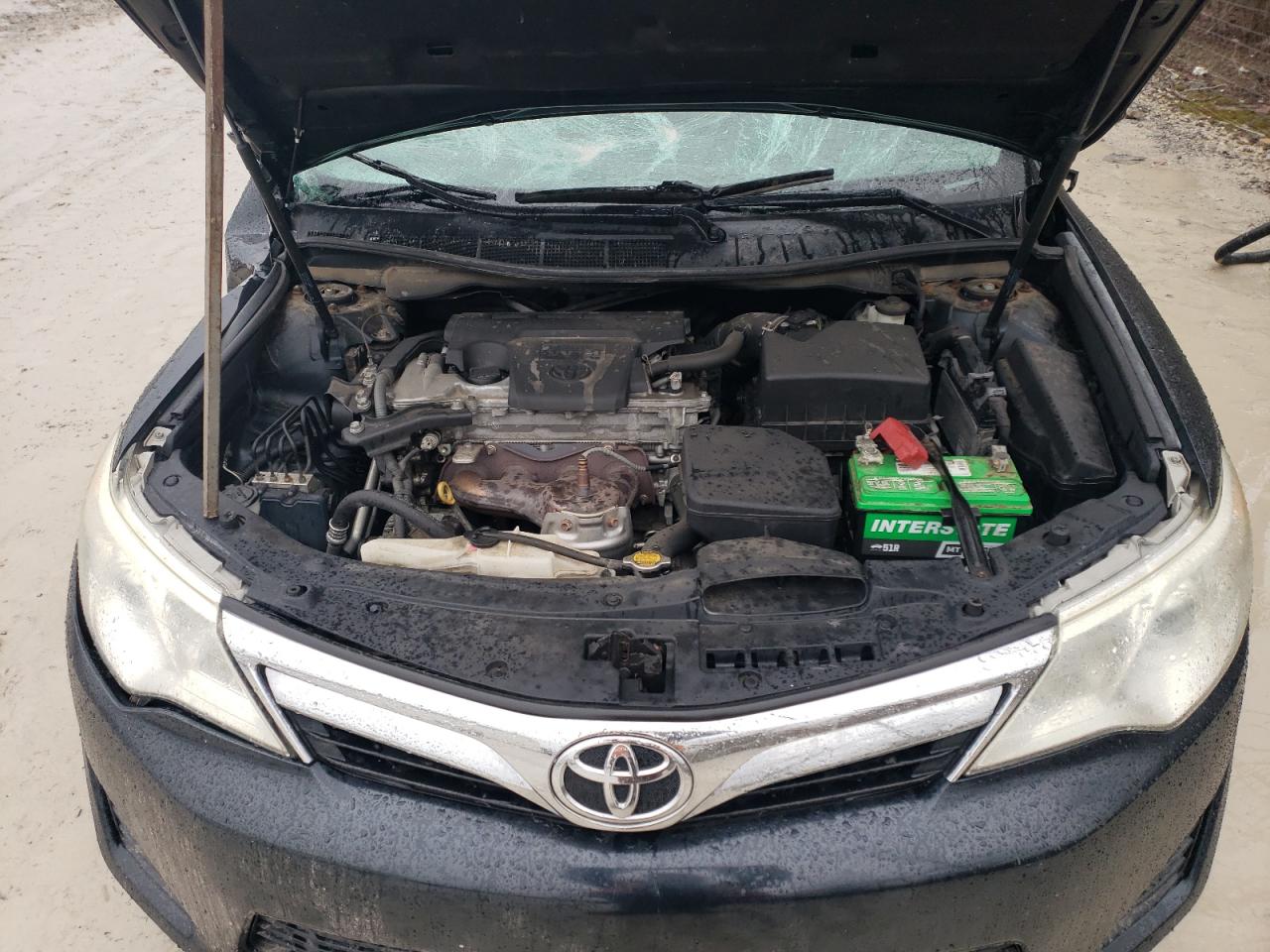 2013 Toyota Camry - Image 11