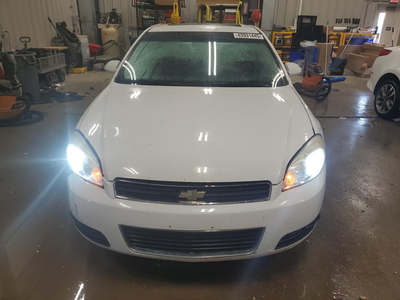 2010 Chevrolet Impala - Image 5