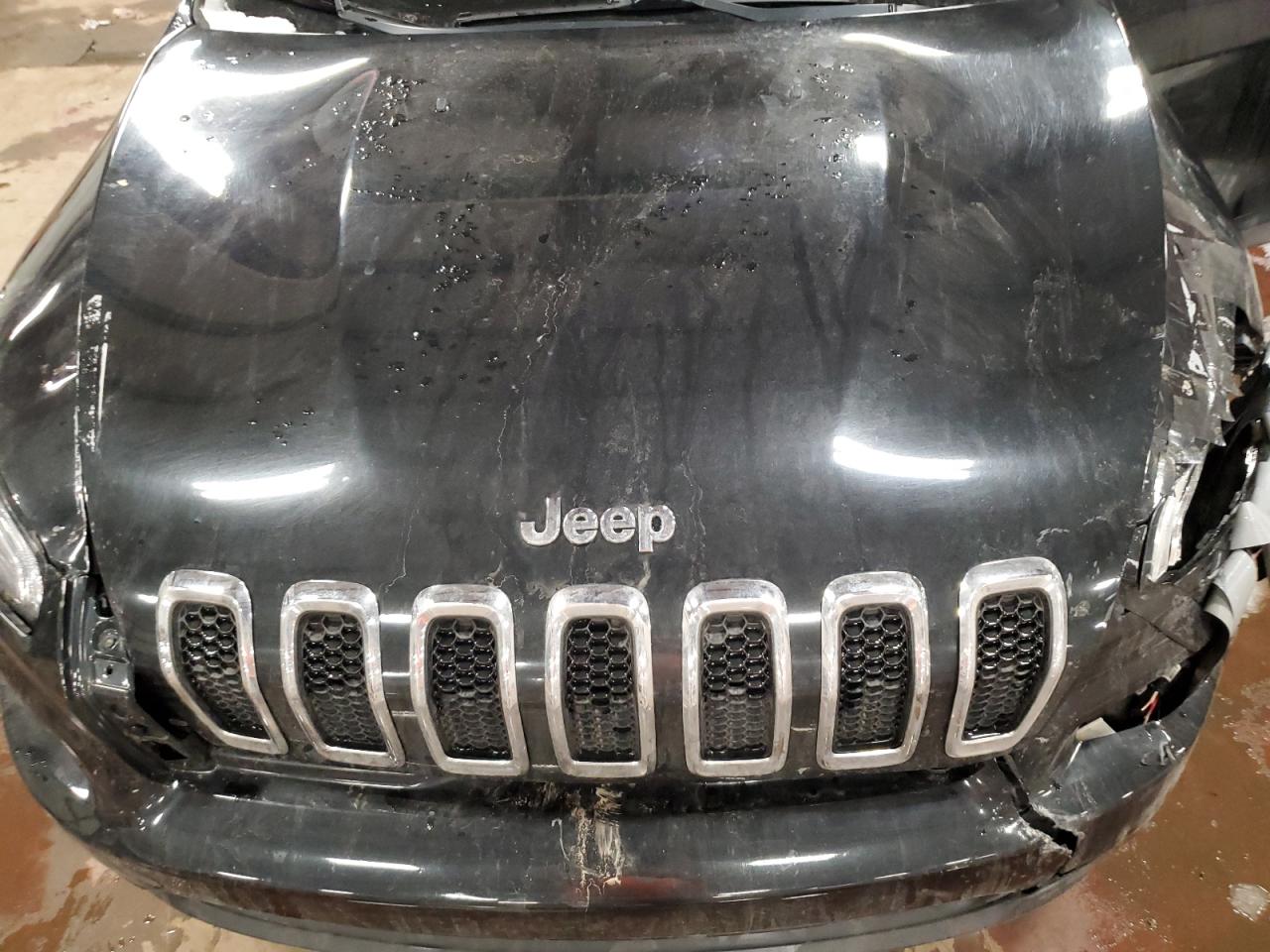 2014 Jeep Grand Cherokee - Image 12