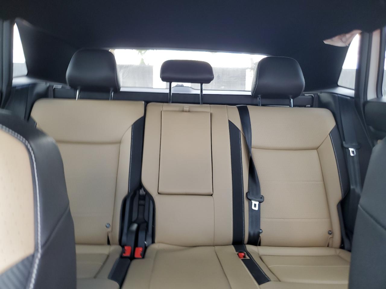 2021 Volkswagen Atlas - Image 10