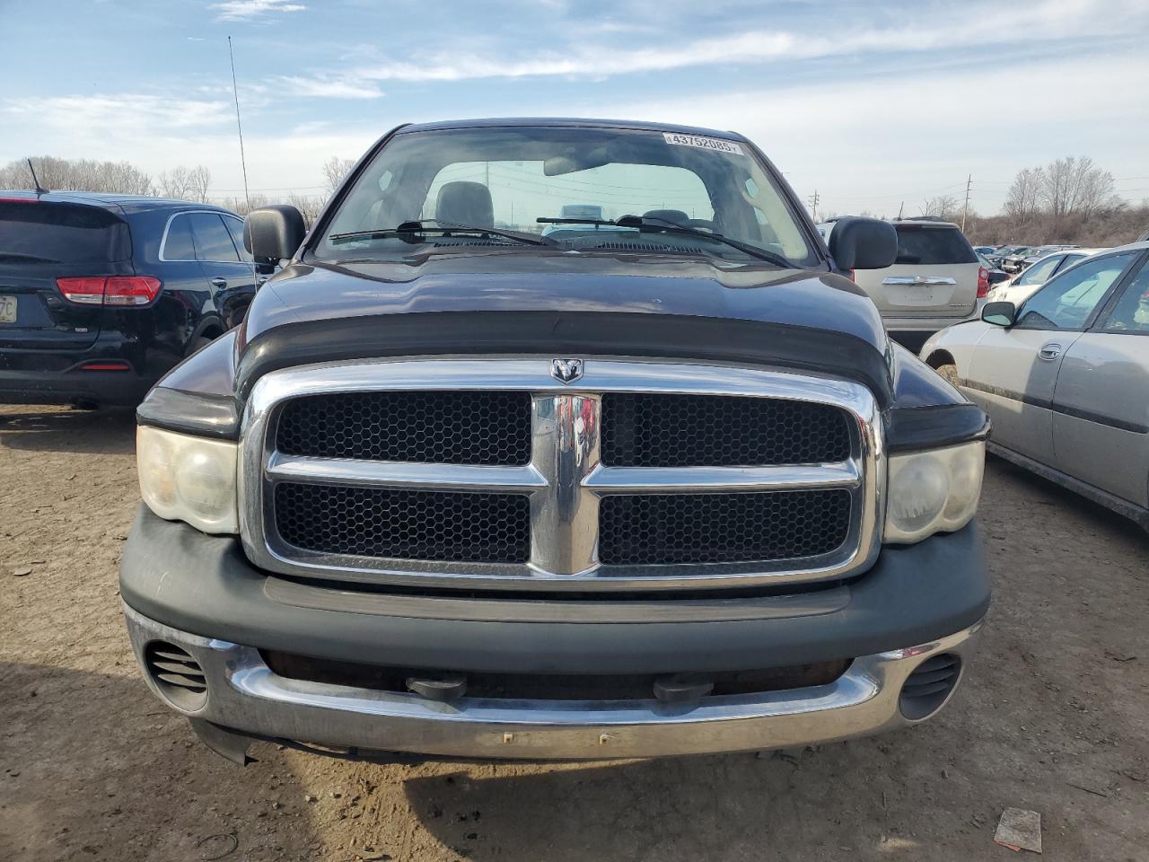 2004 Dodge RAM - Image 5