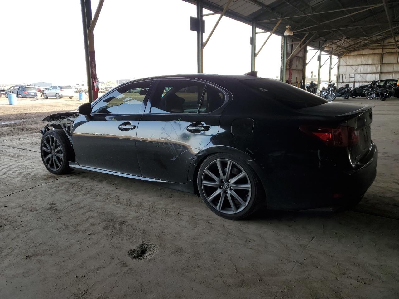 2015 Lexus GS - Image 2