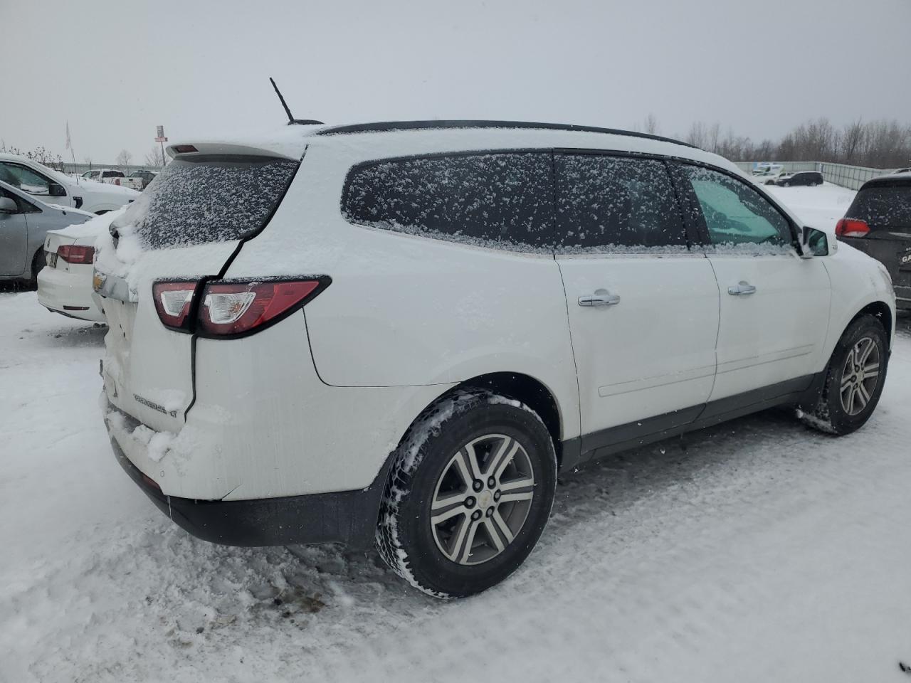 2016 Chevrolet Traverse - Image 2