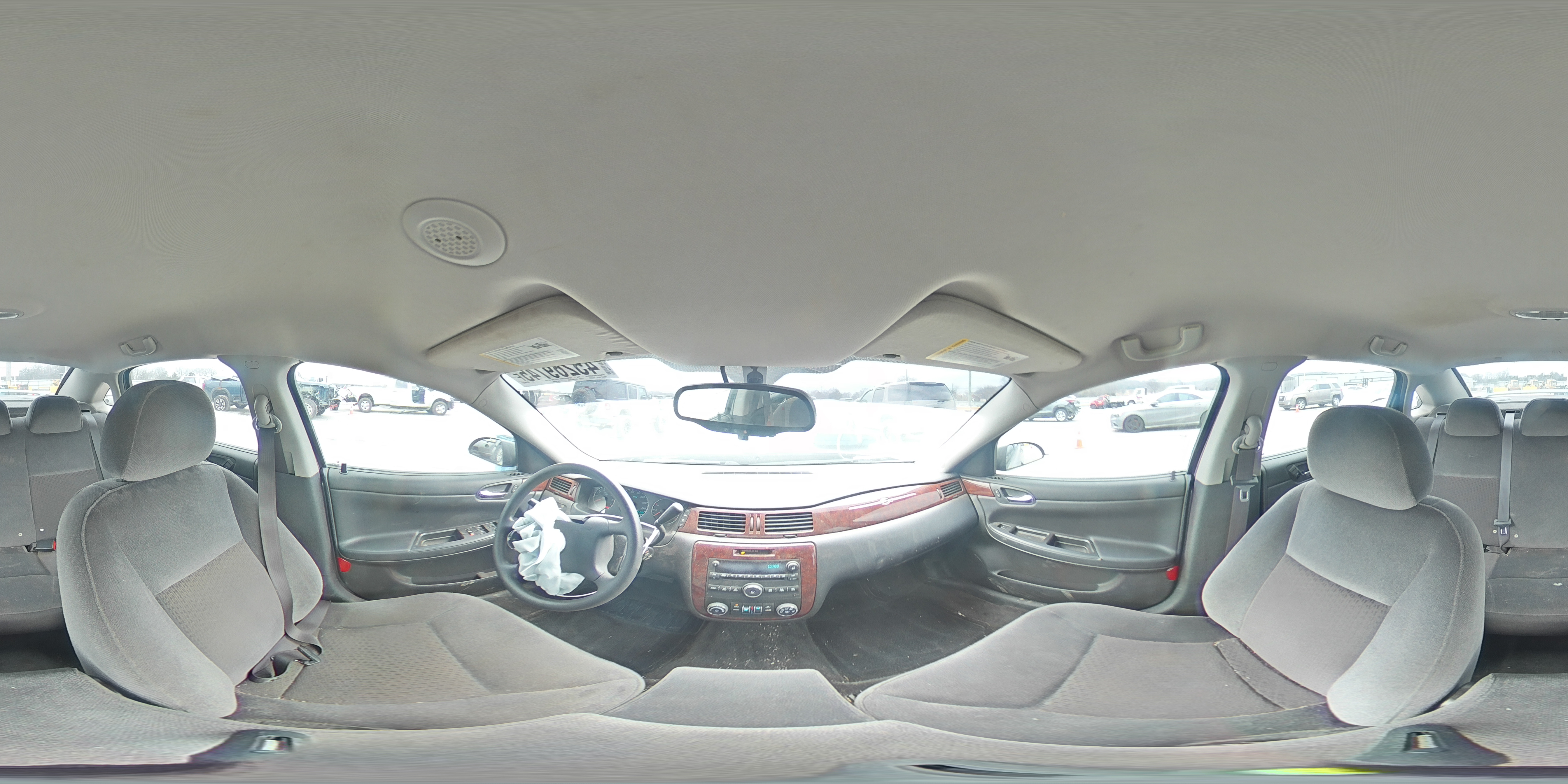 2009 Chevrolet Impala - Image 12