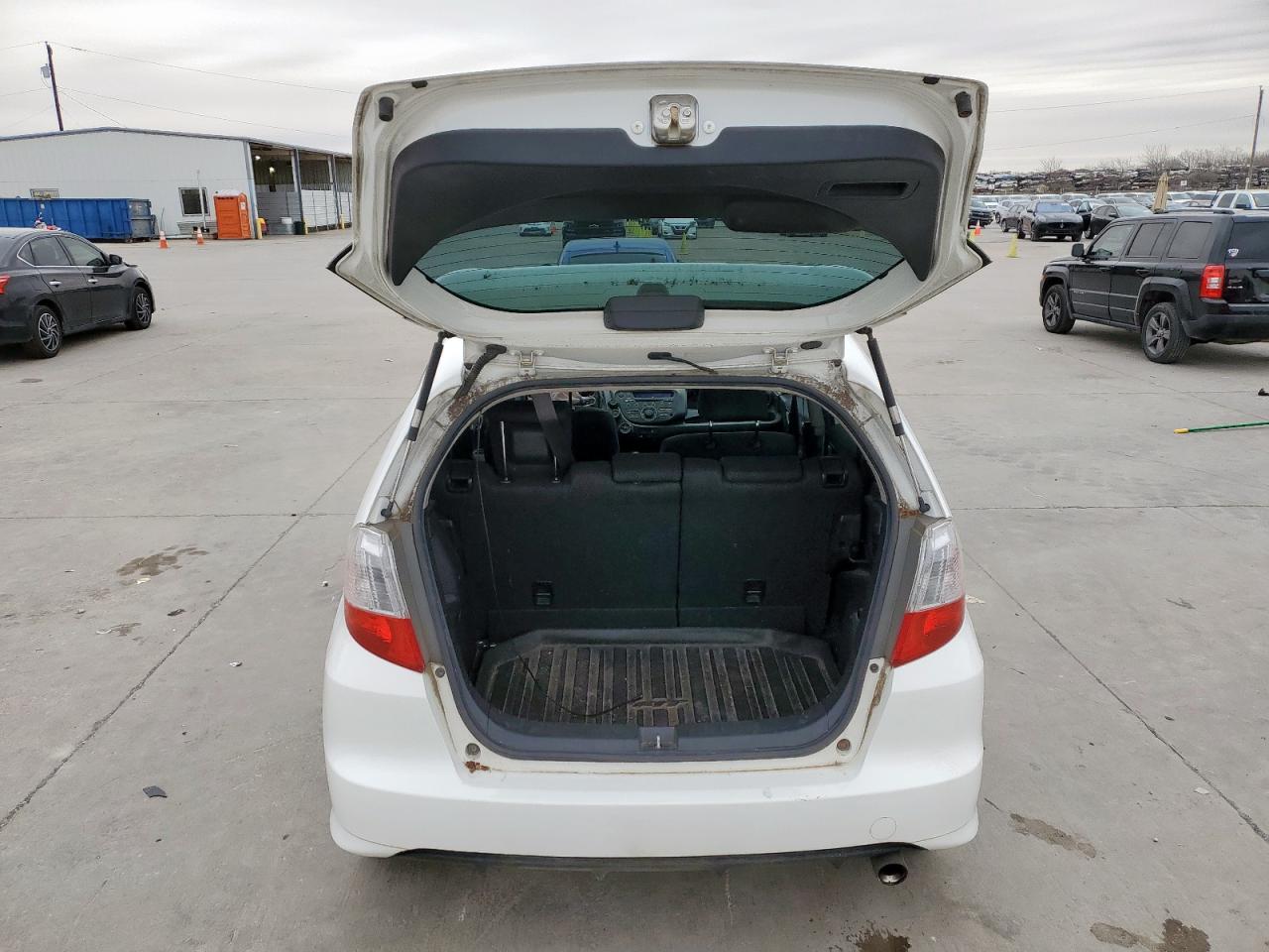 2013 Honda Fit - Image 6