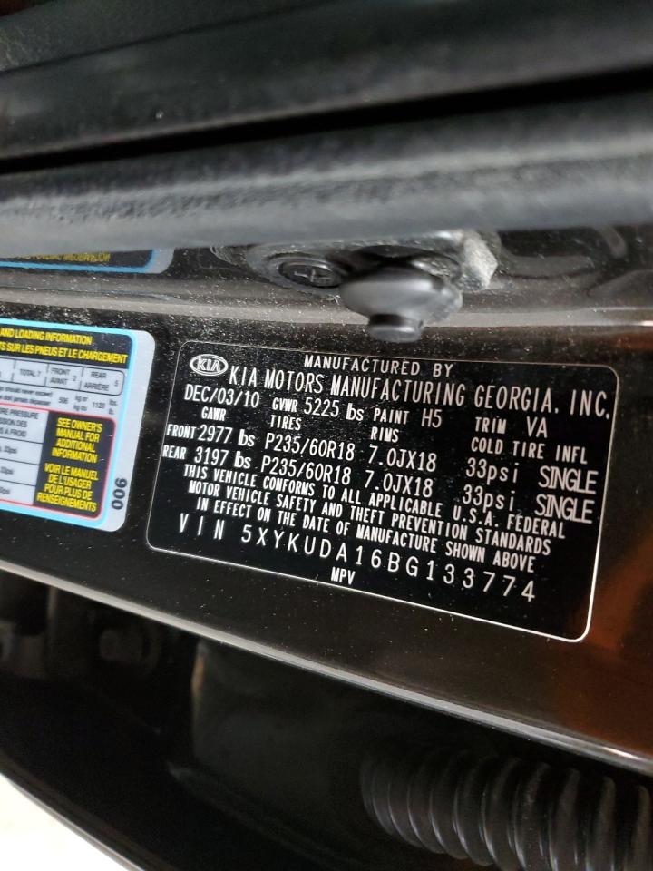 2011 Kia Sorento - Image 13