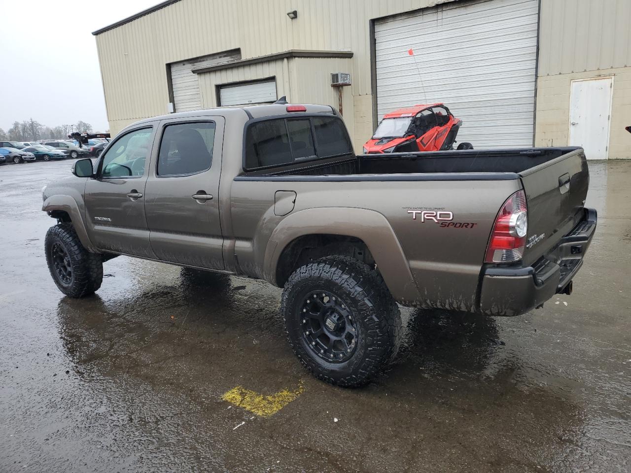 2013 Toyota Tacoma - Image 2
