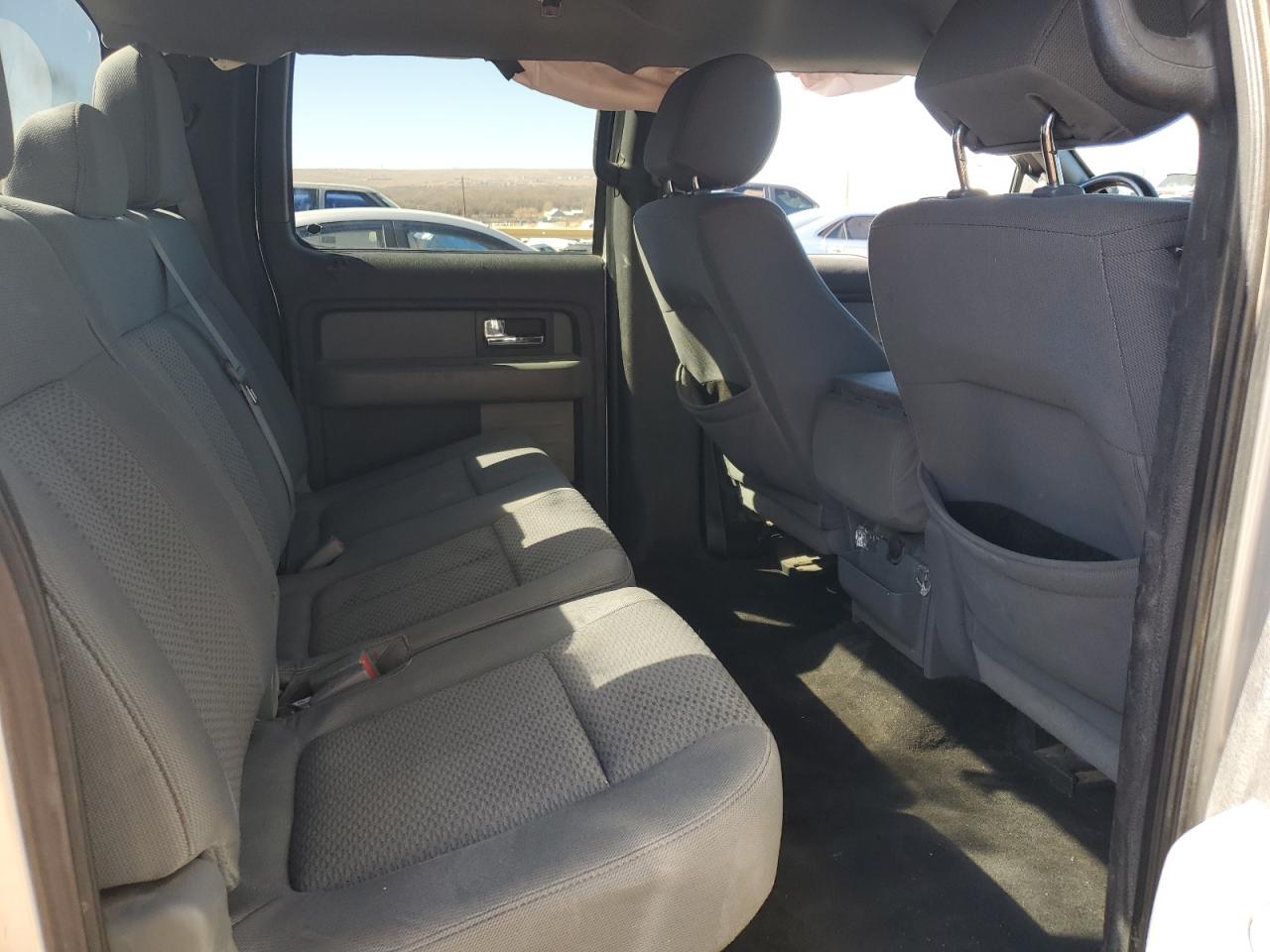 2013 Ford F-150 - Image 10