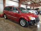 2015 Chrysler Town & Country Touring L de vânzare în Lansing, MI - Side