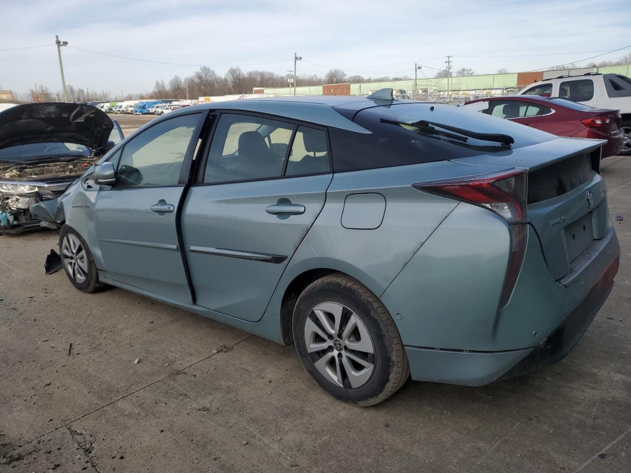 2018 Toyota Prius - Image 2