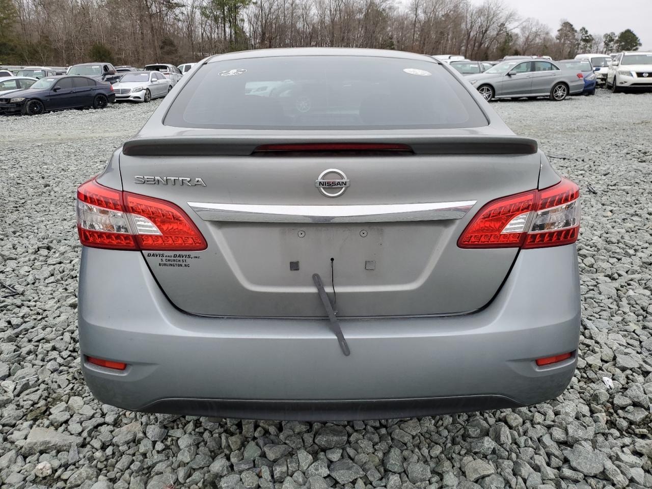2014 Nissan Sentra - Image 6