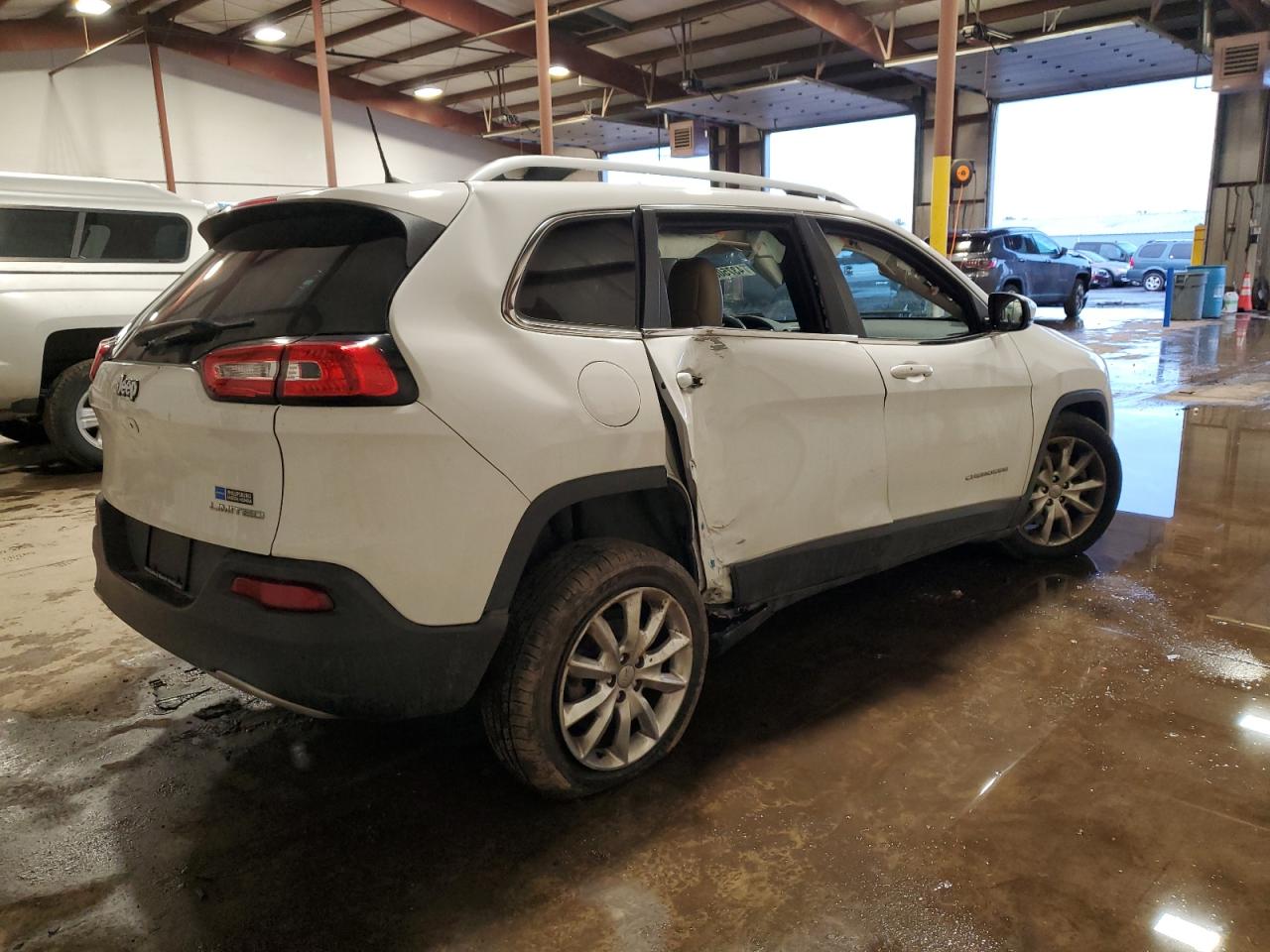 2016 Jeep Grand Cherokee - Image 3