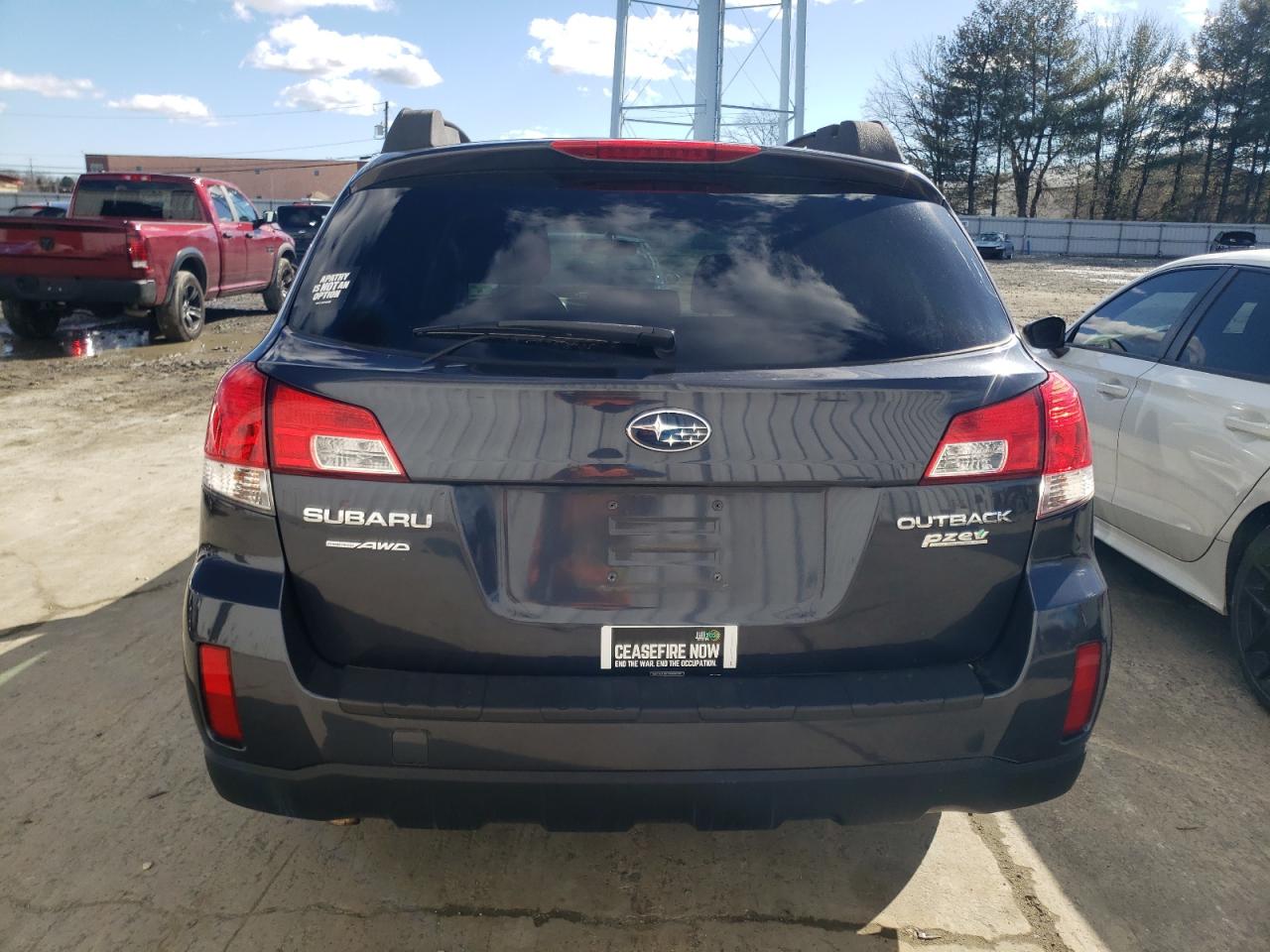 2013 Subaru Outback - Image 6