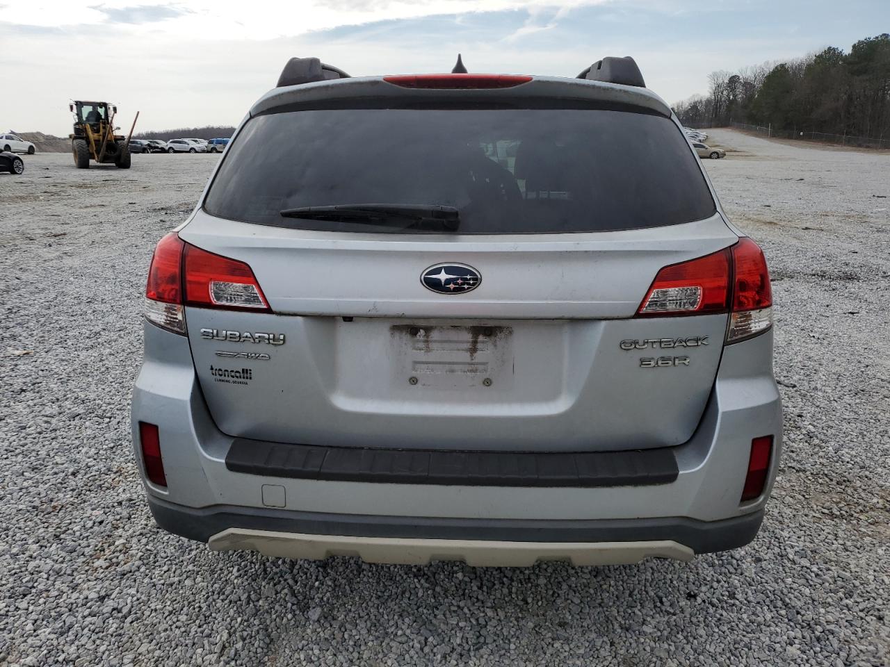 2013 Subaru Outback - Image 6