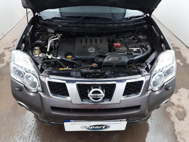 2013 NISSAN X-TRAIL TE