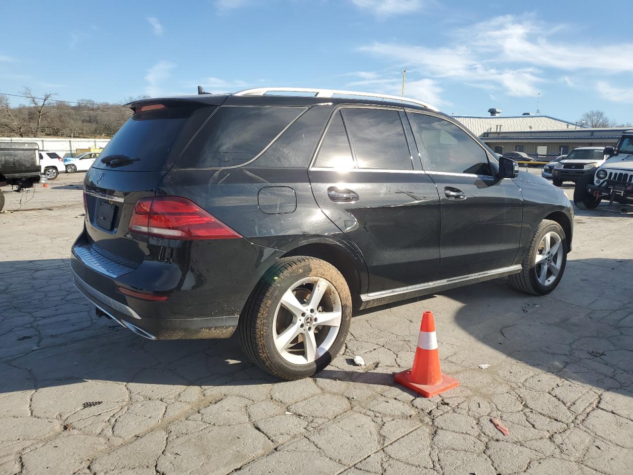 2018 Mercedes-Benz GLE - Image 3