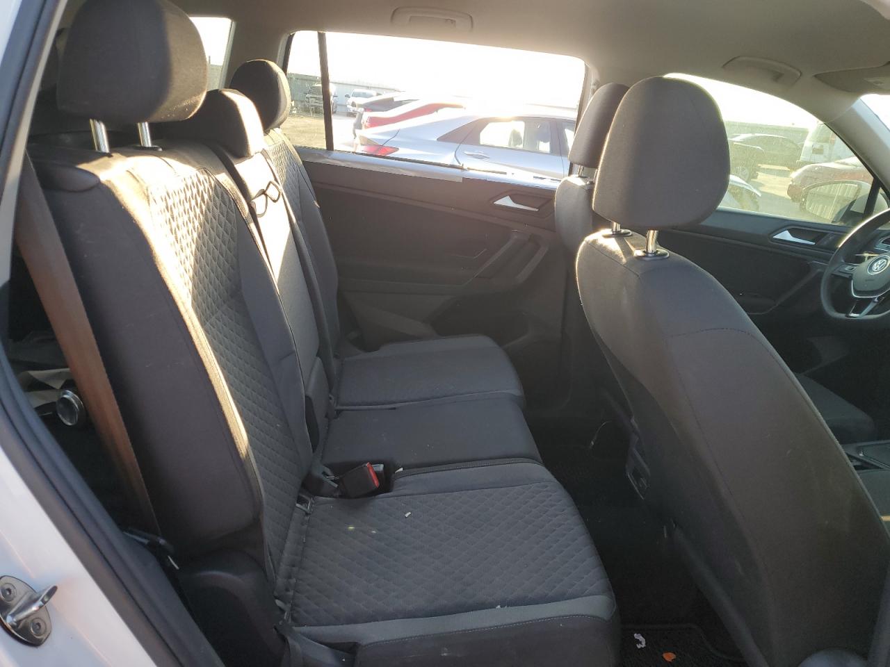 2019 Volkswagen Tiguan - Image 11