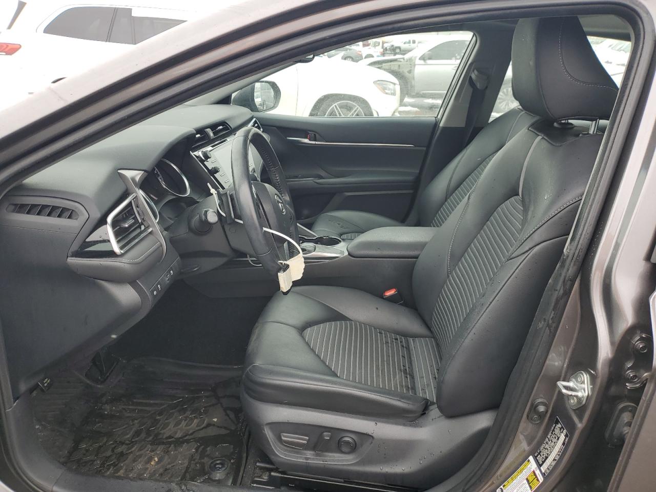 2018 Toyota Camry - Image 7