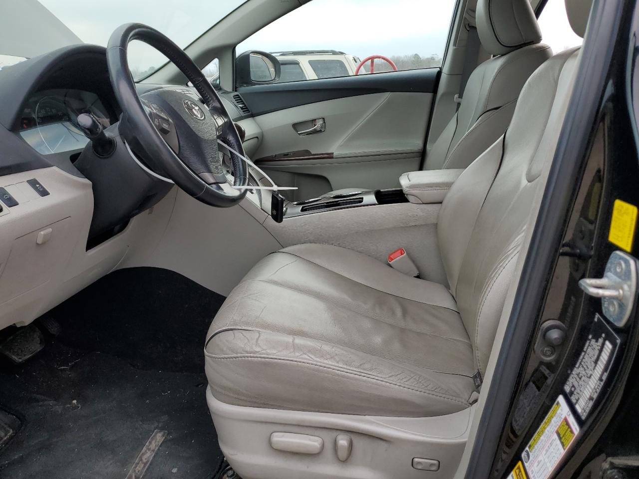 2010 Toyota Venza - Image 7