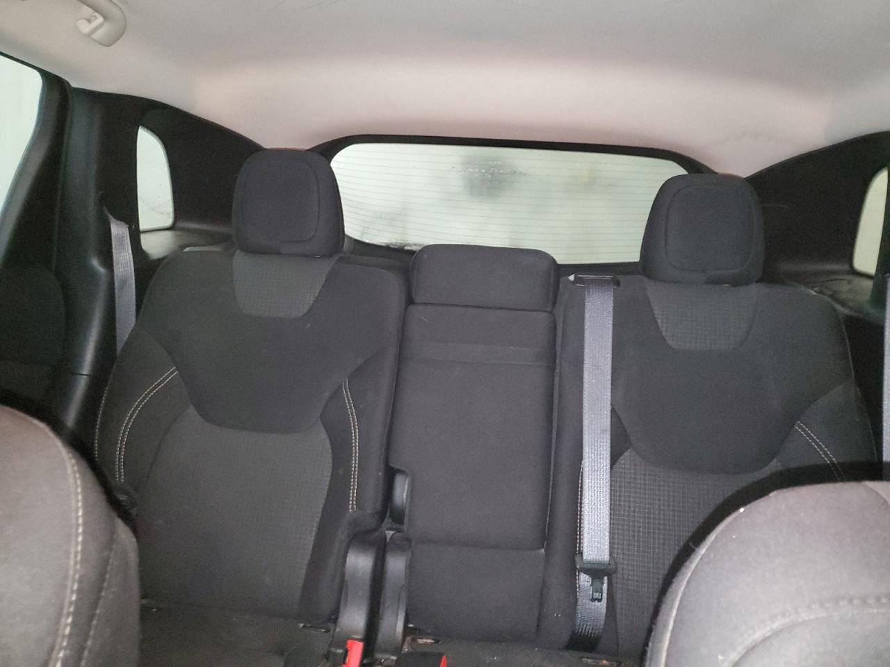 2015 Jeep Grand Cherokee - Image 10