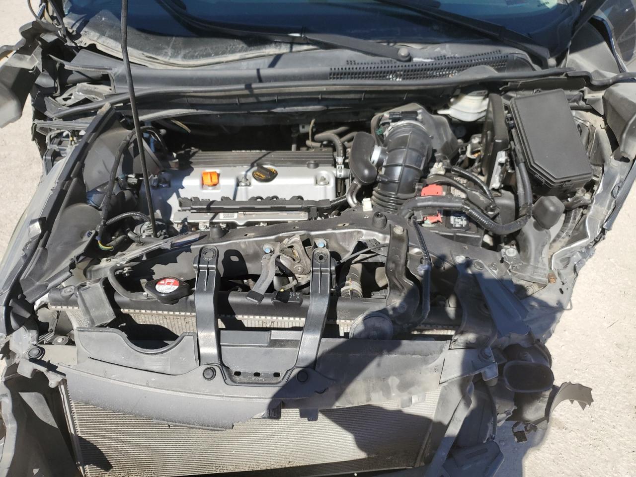 2012 Honda CR-V - Image 13